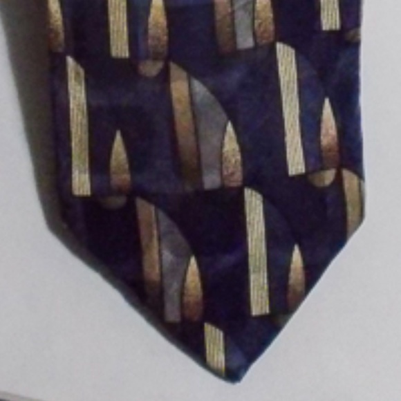 Pierre Balmain Paris Blue Men's 100% Silk Vintage Neck Tie EUC - Picture 4 of 6